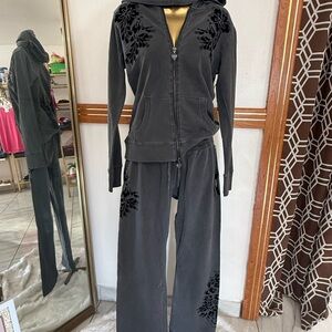 Vertigo Paris Black Floral Velour Tracksuit